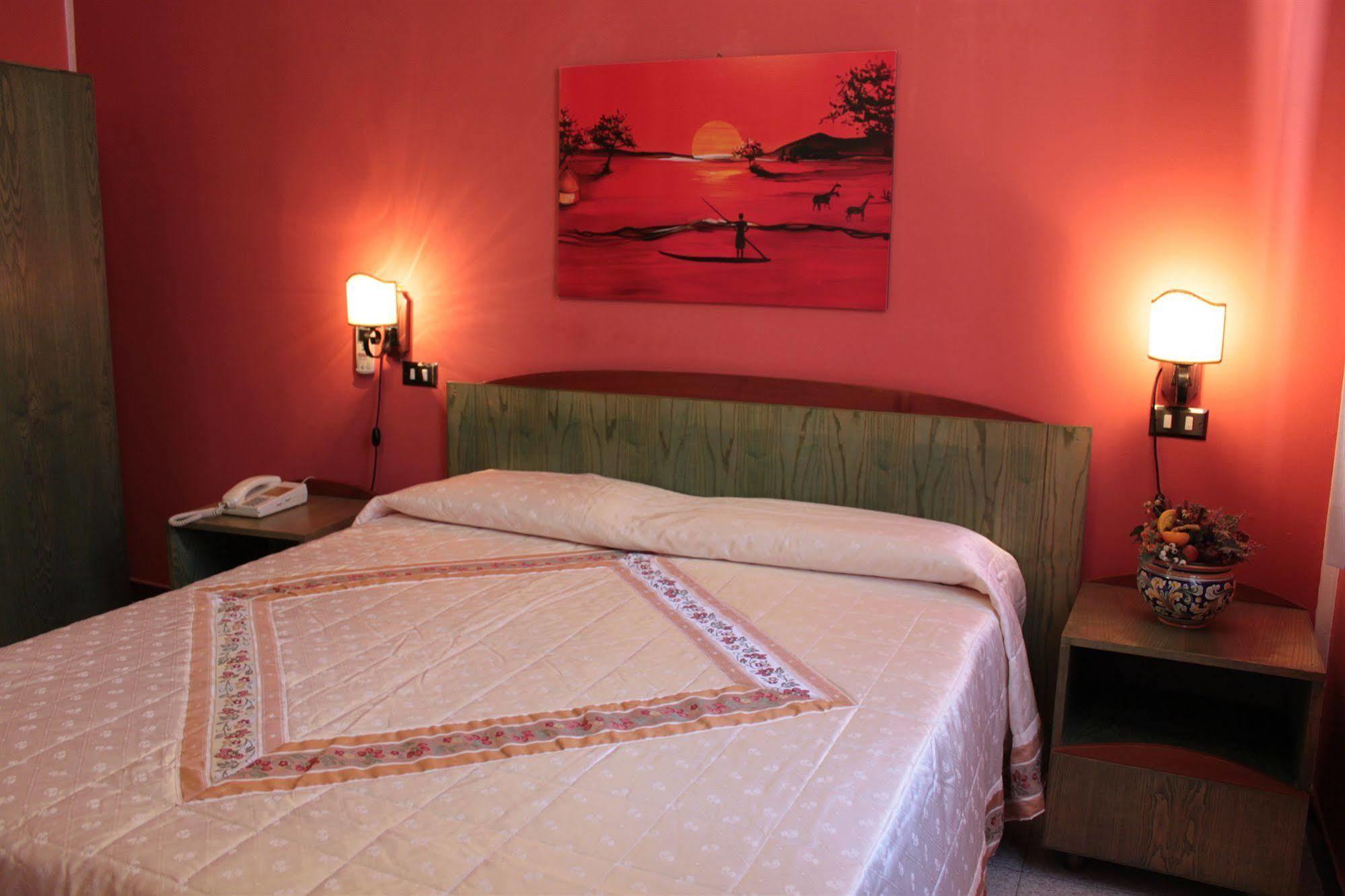 38 Aira Hotels Palermo Luaran gambar